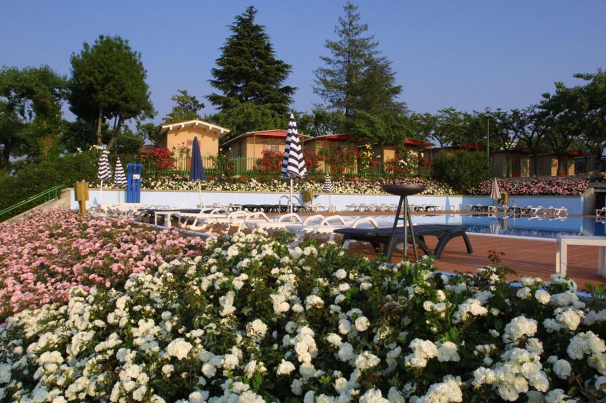 Camping Wien Peschiera del Garda Exterior photo